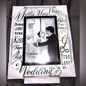 NWT malden wedding 4x6 photo frame
